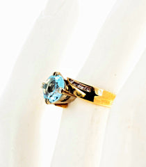 14KT Yellow Gold Aquamarine and Diamond Ring