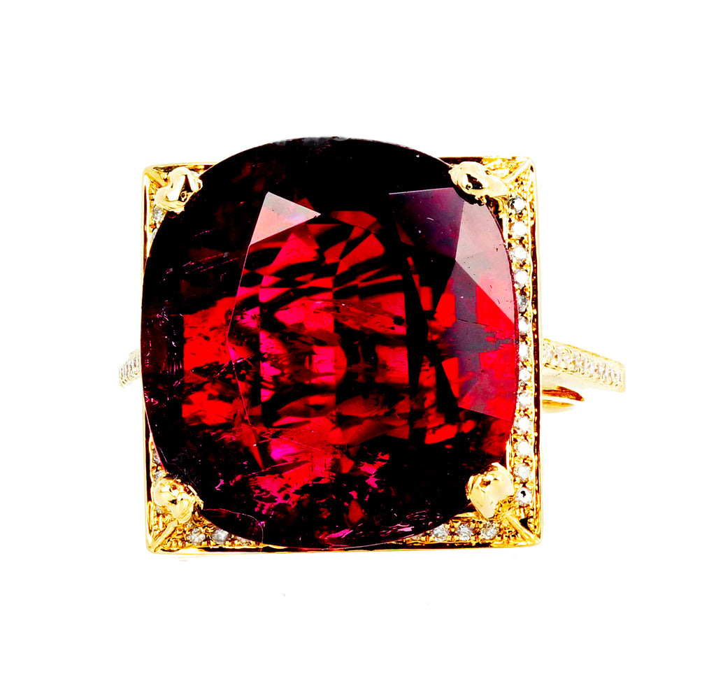 16.21 Carat Red Glittering Tourmaline and Diamond 14KT Yellow Gold Ring